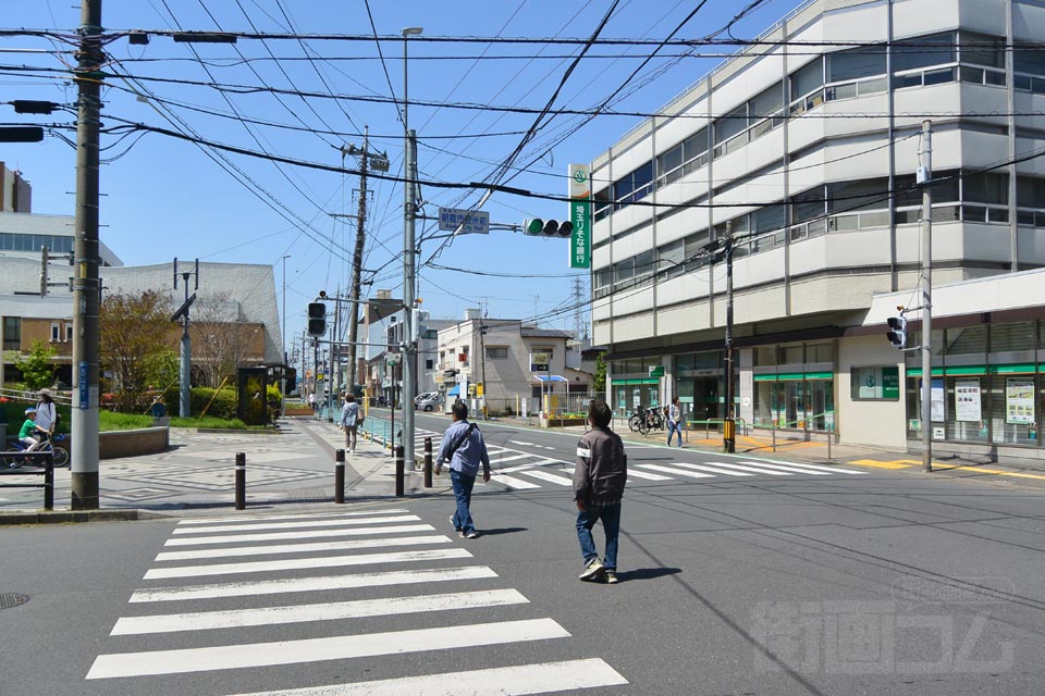 朝霞市役所前交差点