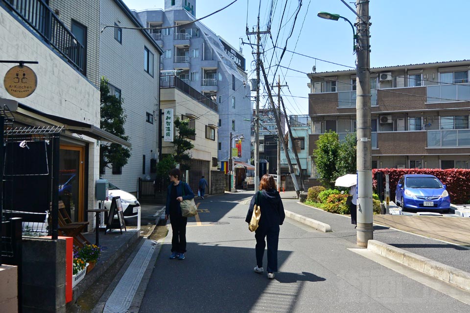 朝霞市本町