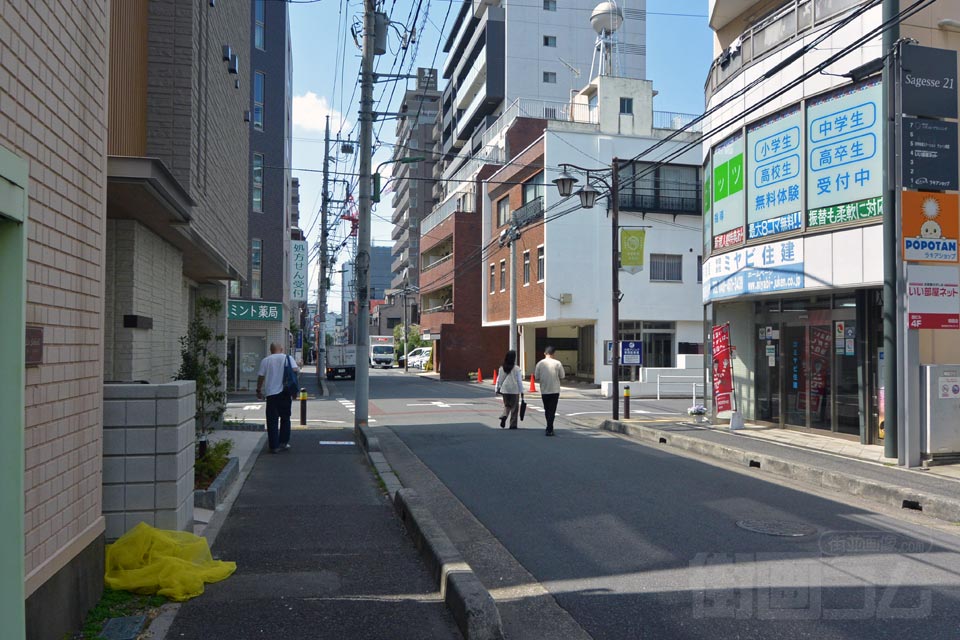 朝霞市本町