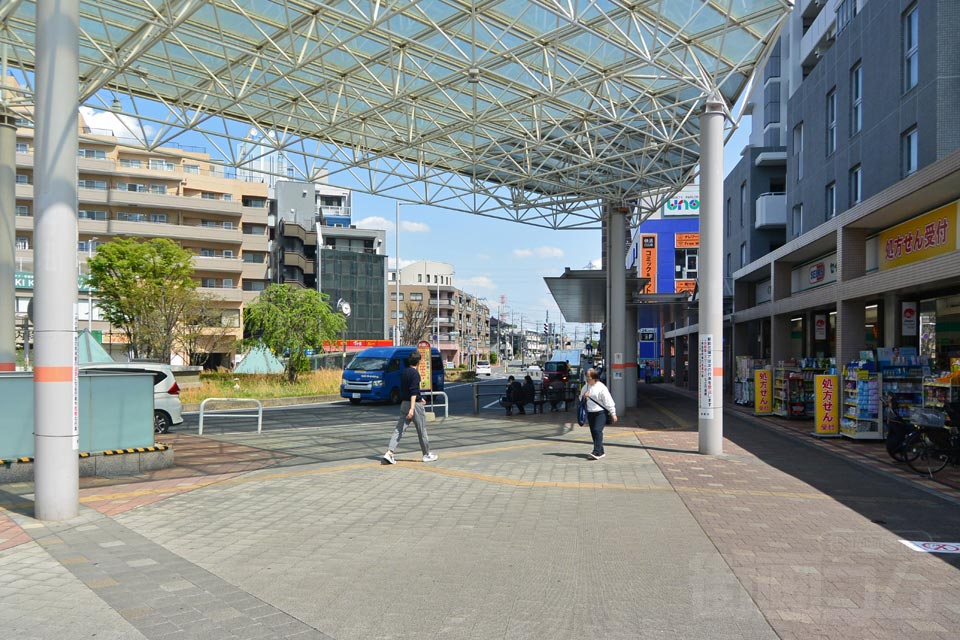 東武朝霞駅東口前