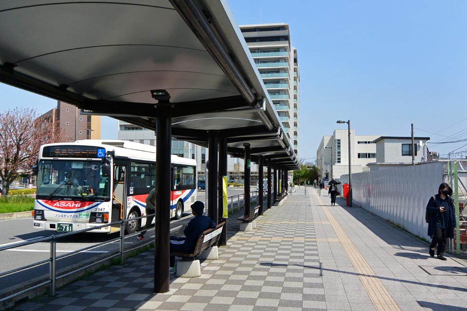 蓮田駅西口バス停