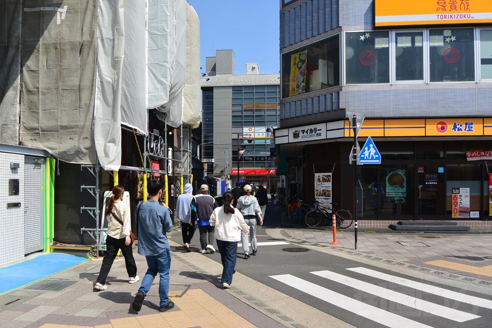 JR東大宮駅東口前