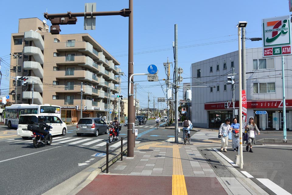 東大宮駅入口交差点