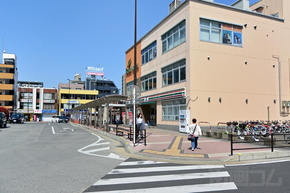 JR東大宮駅西口前