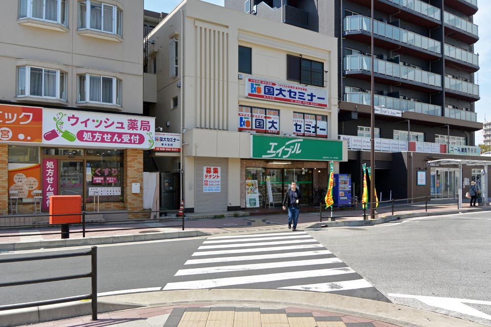 JR東大宮駅西口前