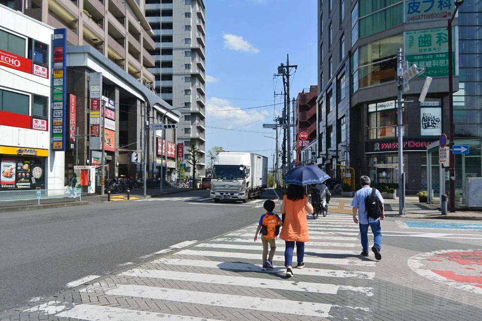 北朝霞駅交差点