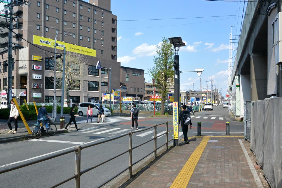 JR北朝霞駅西口前