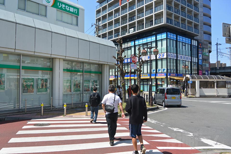 東武朝霞台駅南口前