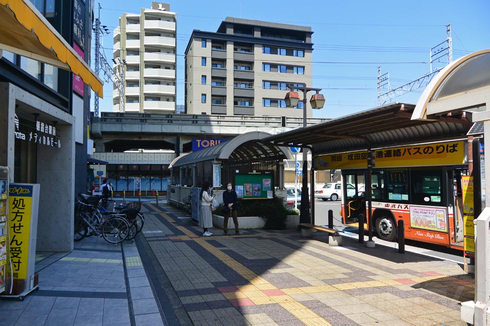 朝霞台駅南口バス停