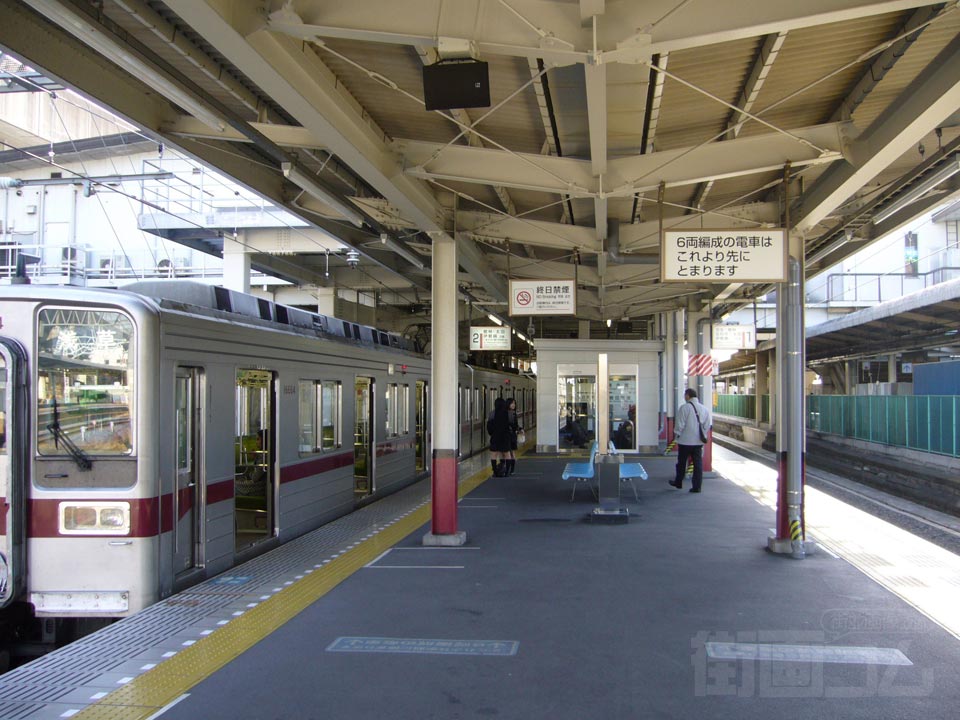 東武久喜駅ホーム(東武伊勢崎線)