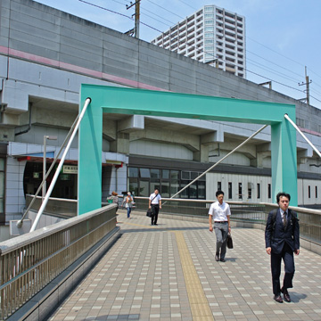 埼玉県さいたま市南区武蔵浦和駅前写真画像