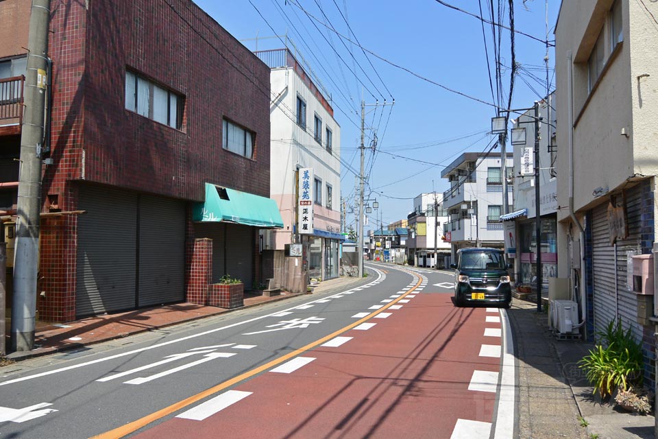 白岡駅西口商店街