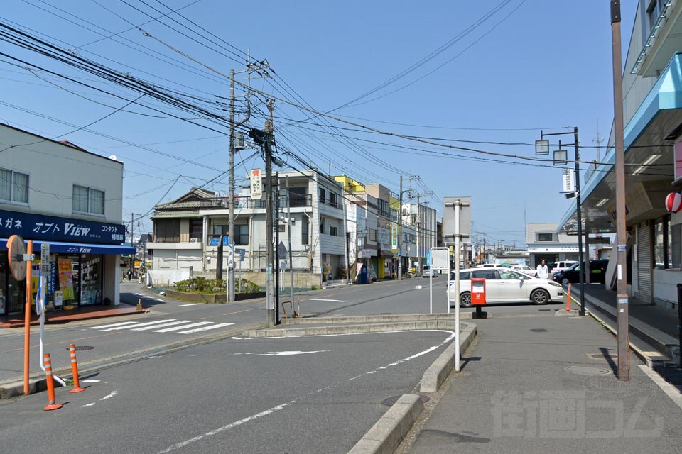 JR白岡駅西口前