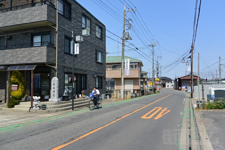 白岡駅西口商店街