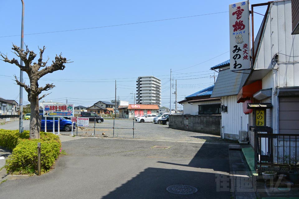 JR白岡駅東口前