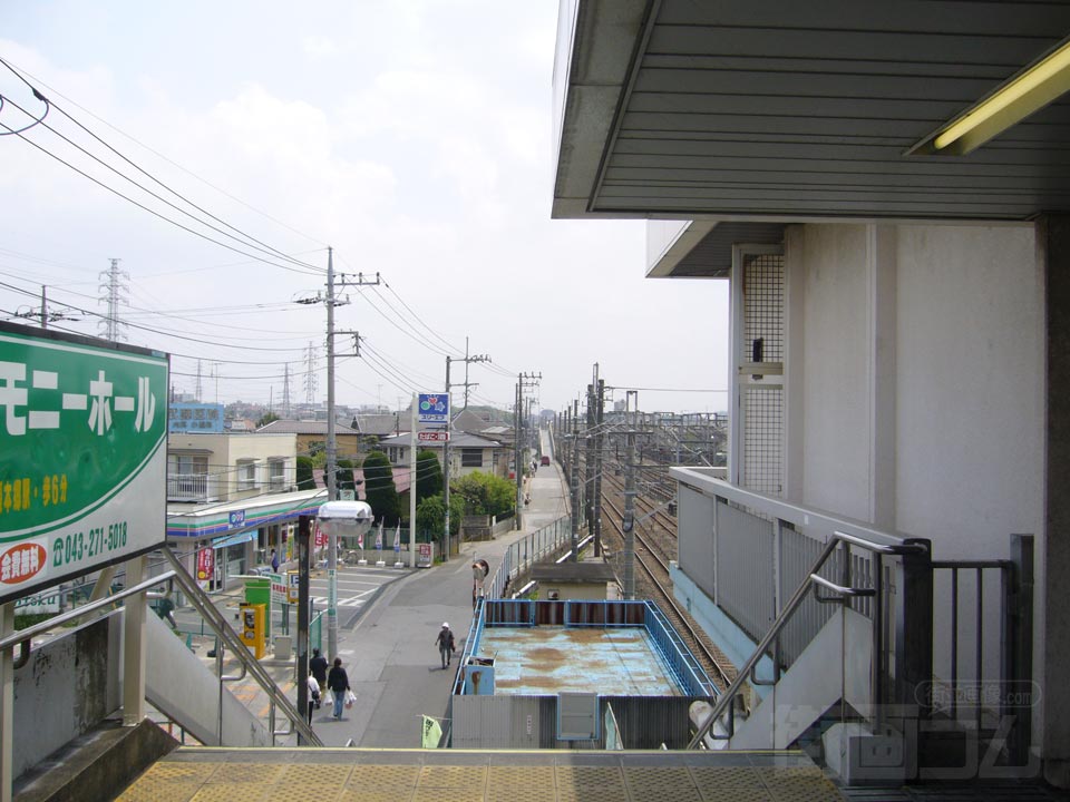 JR幕張駅前北口