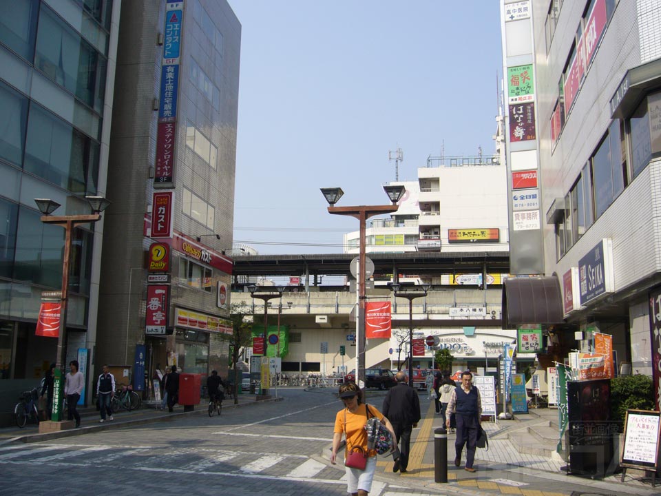 JR本八幡駅南口