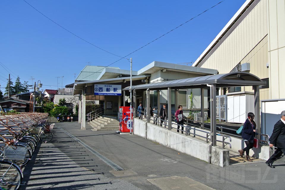 京成西船駅前