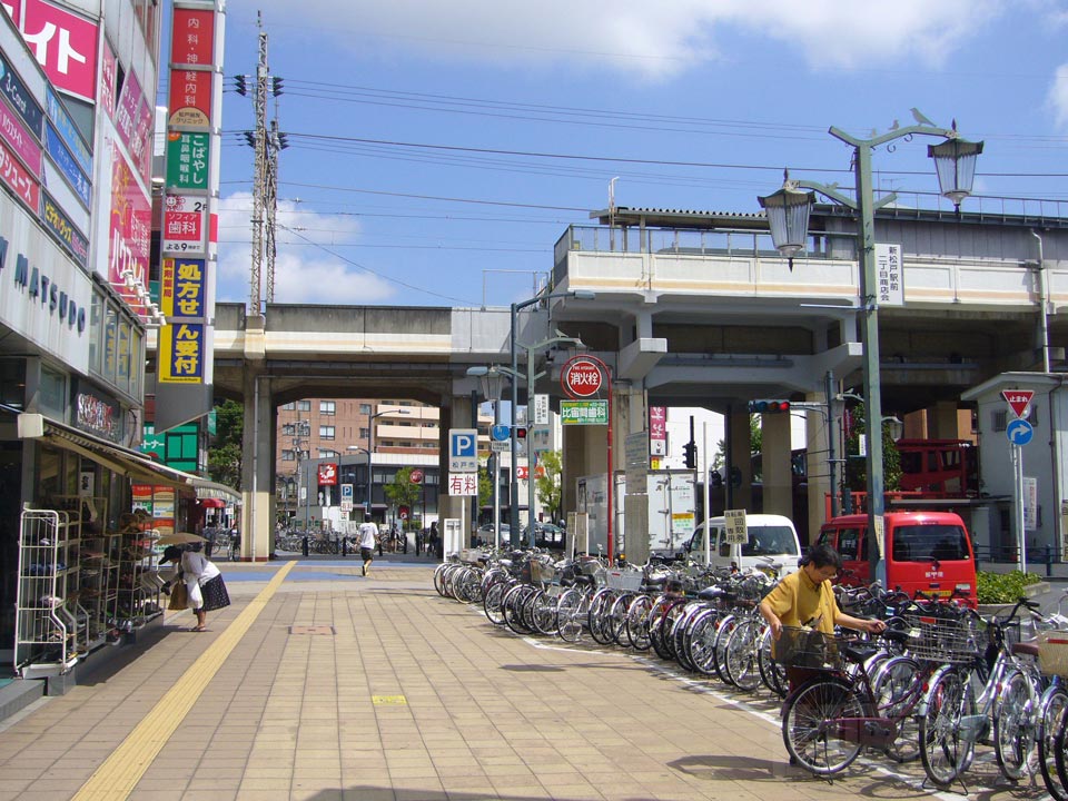 JR新松戸駅前
