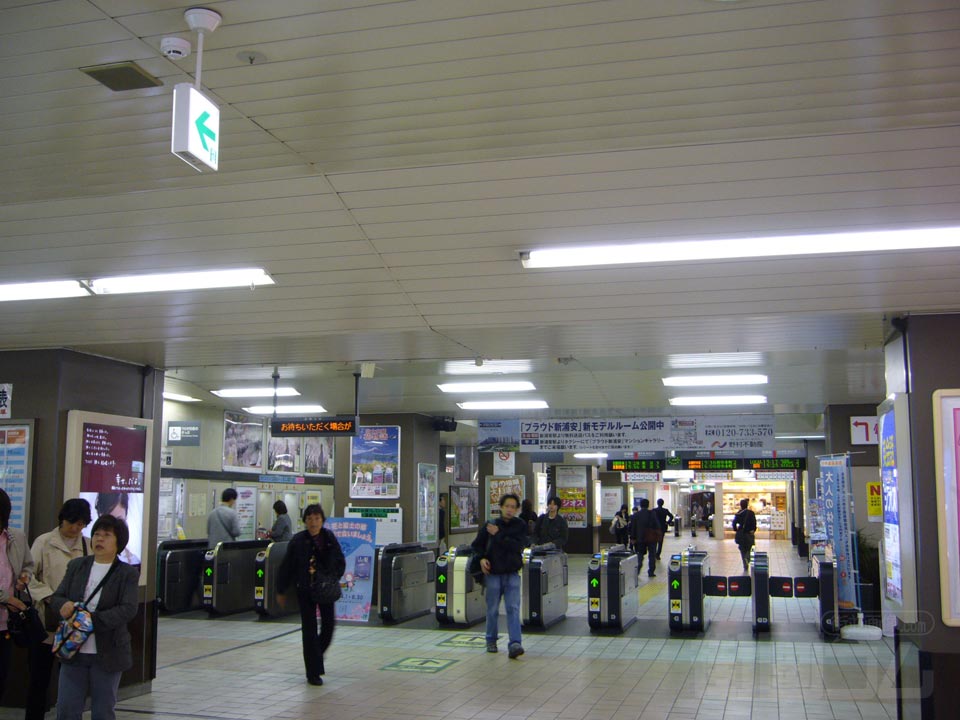 JR新浦安駅