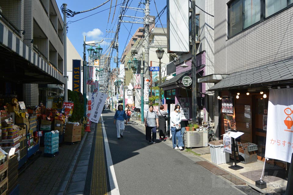 6番街商店街