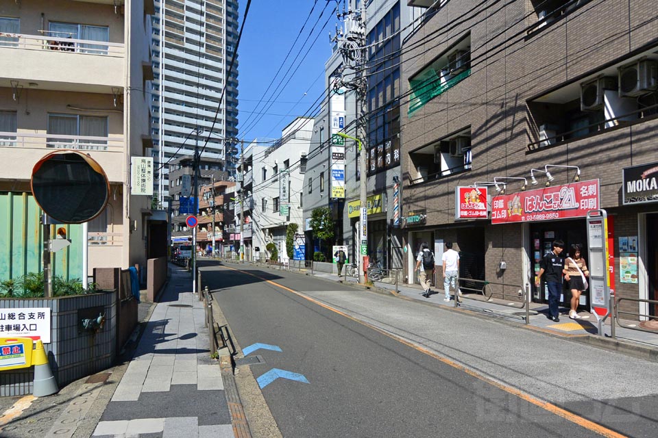 烏山通り