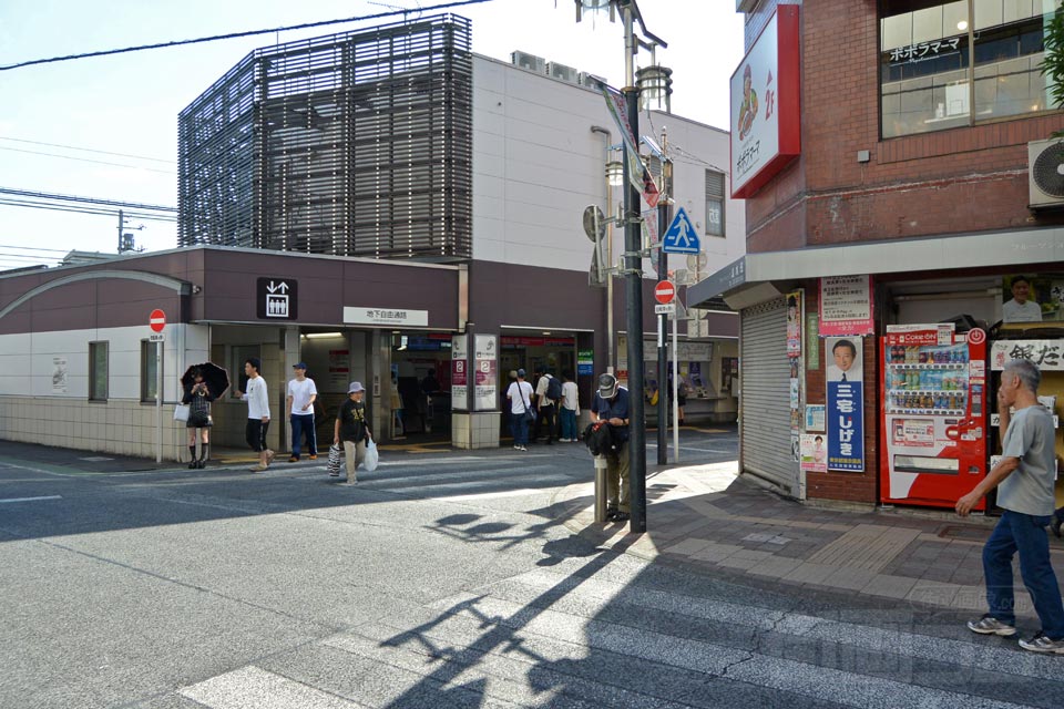 京王千歳烏山駅北口