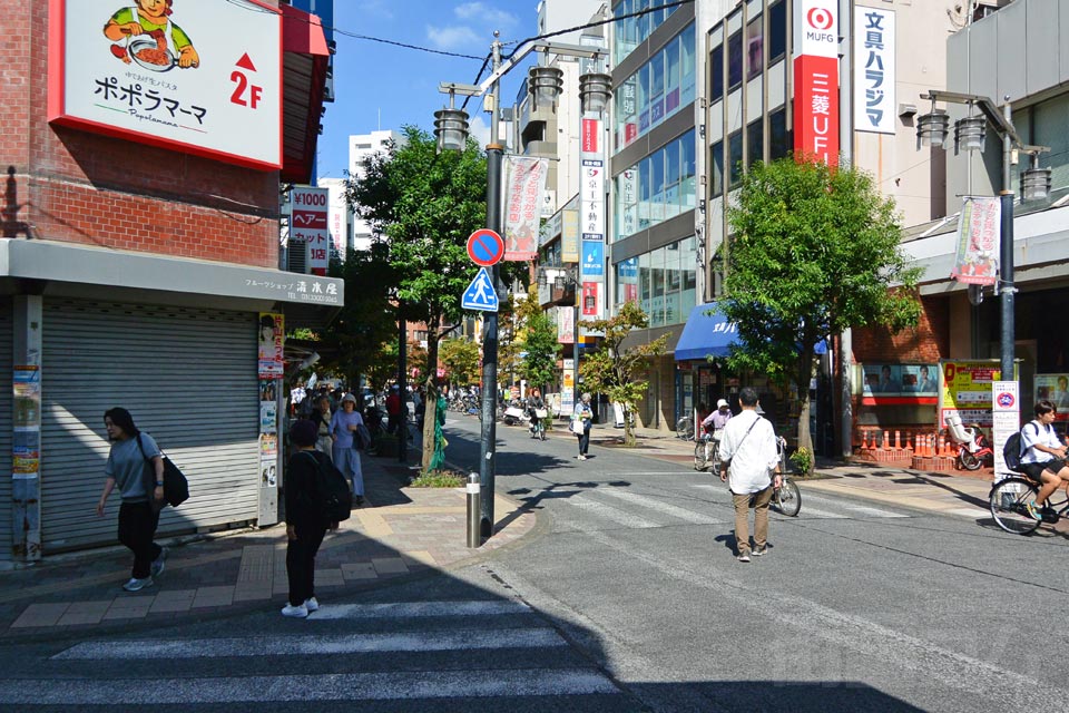 えるもーる烏山メイン通り