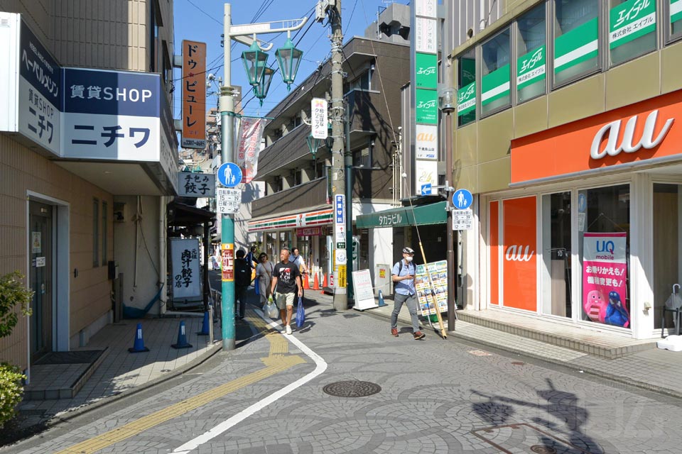 6番街商店街