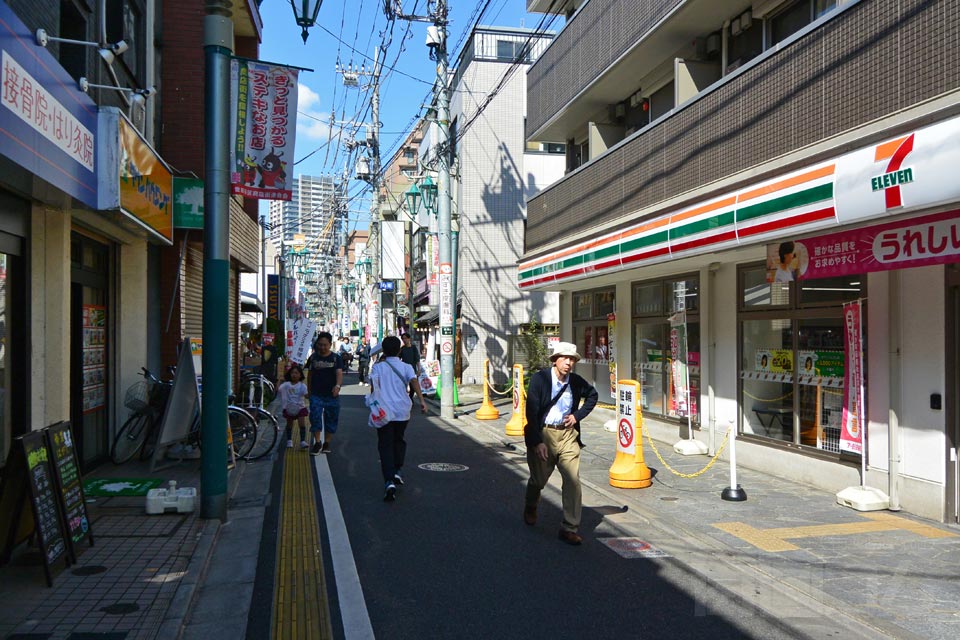 6番街商店街