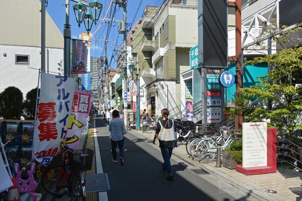 6番街商店街