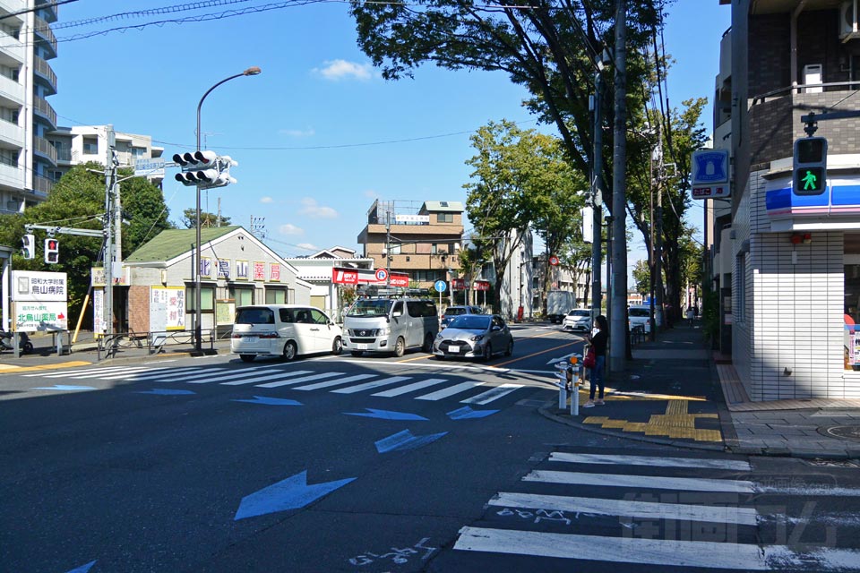 烏山総合支所入口交差点