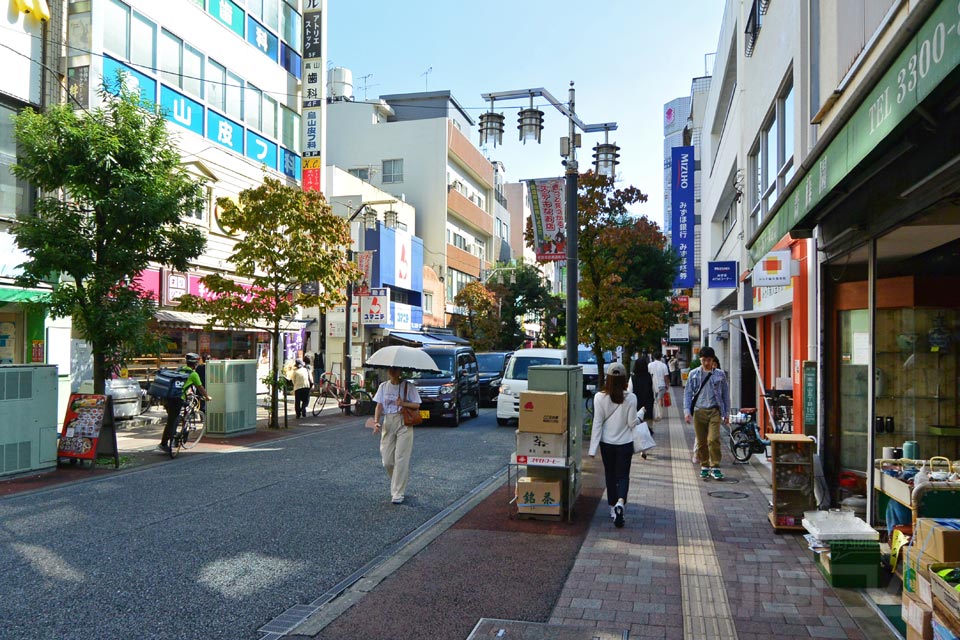 えるもーる烏山メイン通り