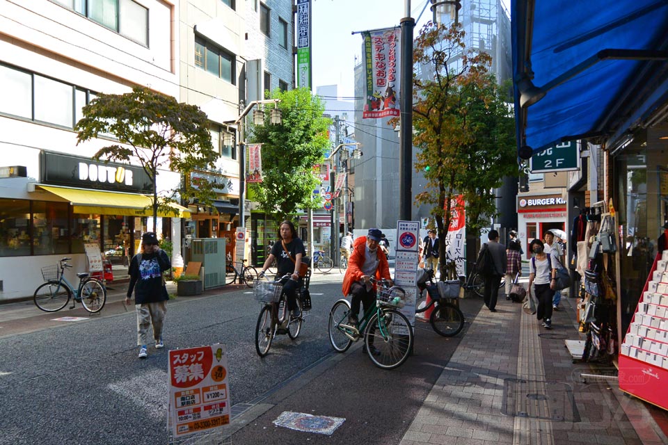 えるもーる烏山メイン通り