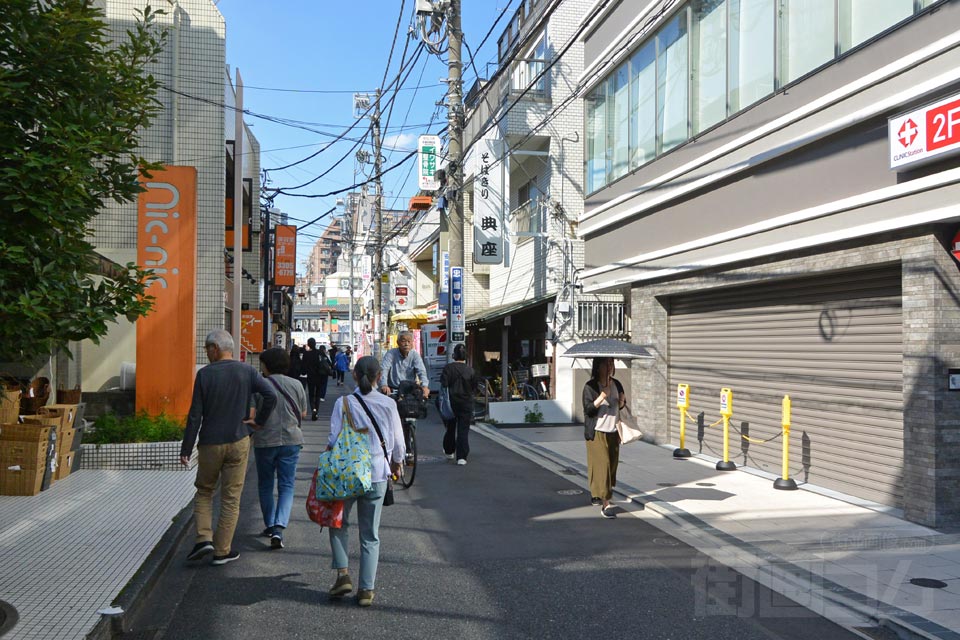 烏山駅南口商店街