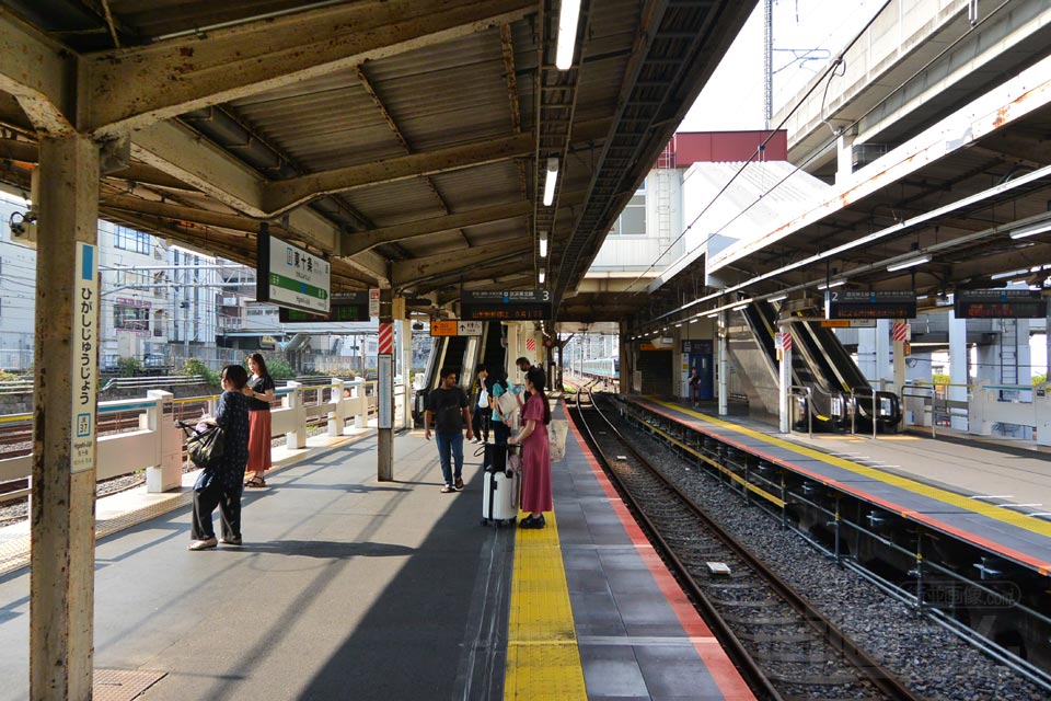 JR東十条駅ホーム(JR京浜東北線)