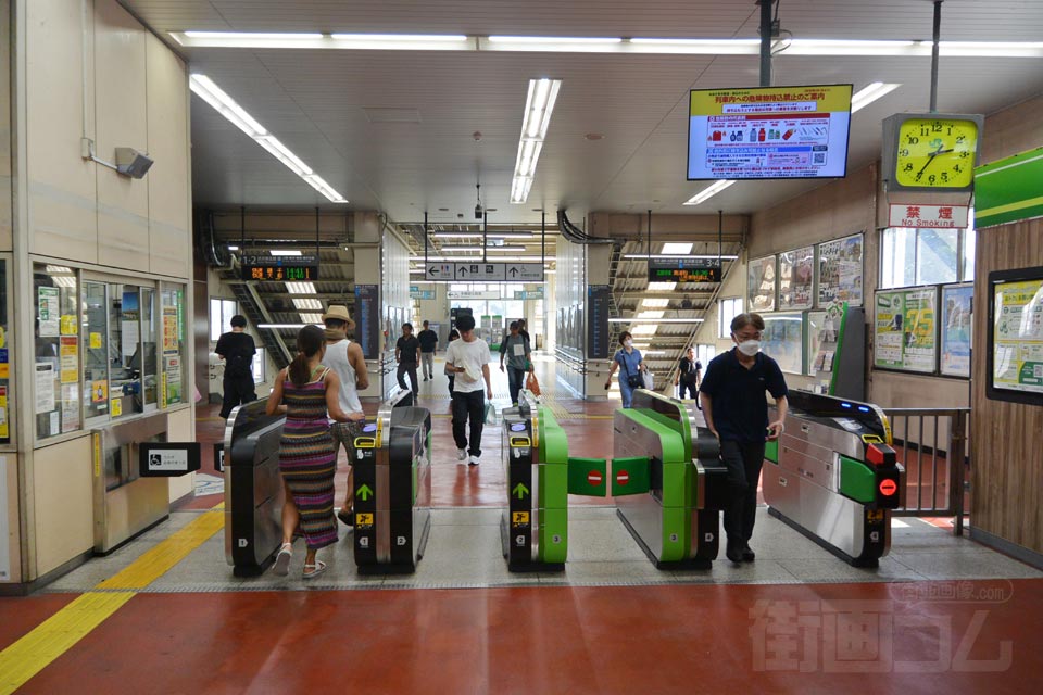 JR東十条駅北口改札