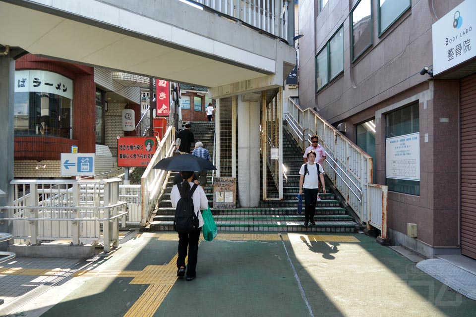 JR東十条駅北口(西側)前