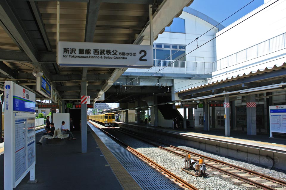 西武東長崎駅ホーム(西武池袋線)