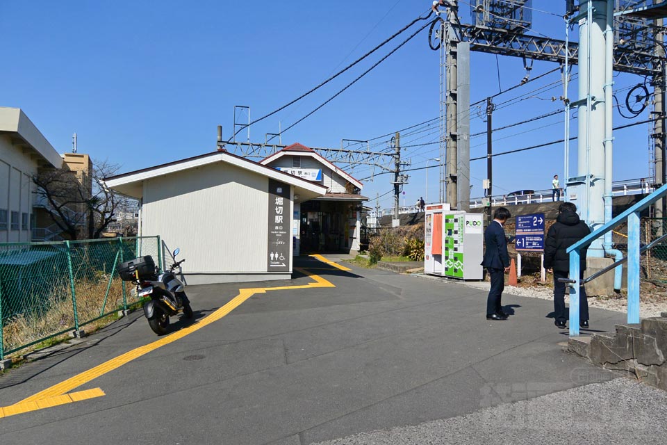 東武堀切駅西口