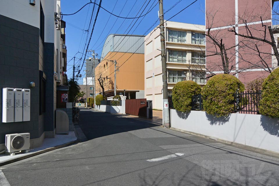 足立区千住曙町