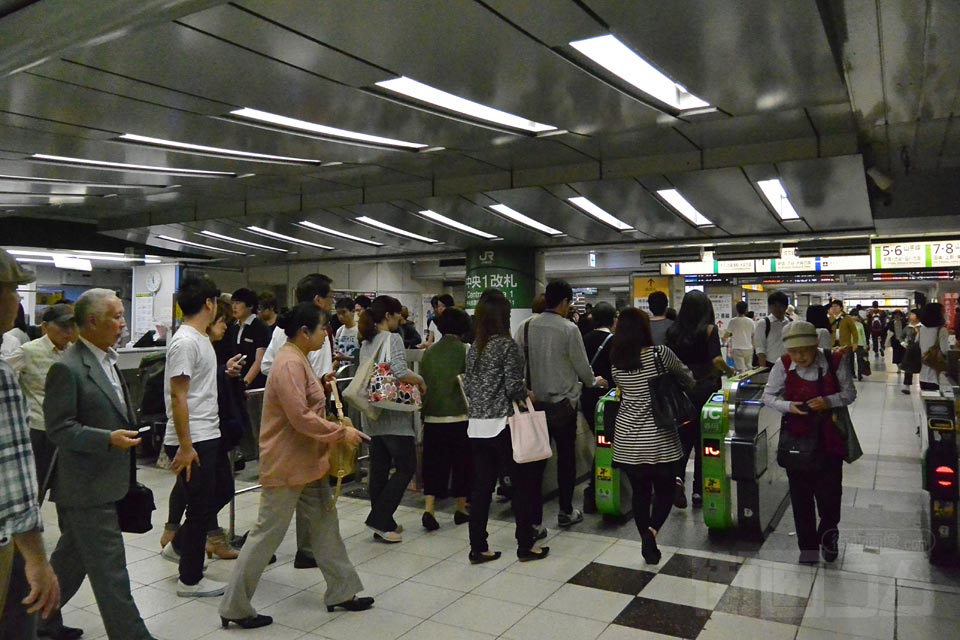 JR池袋駅中央1改札口