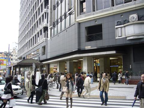 池袋駅西口
