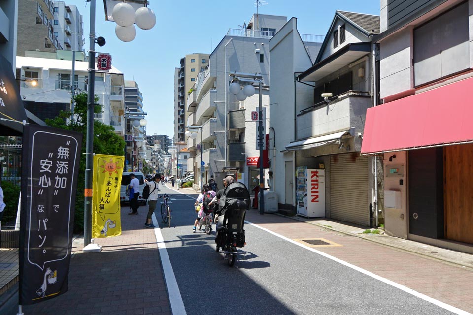 板橋宿不動通り商店街（旧中山道）