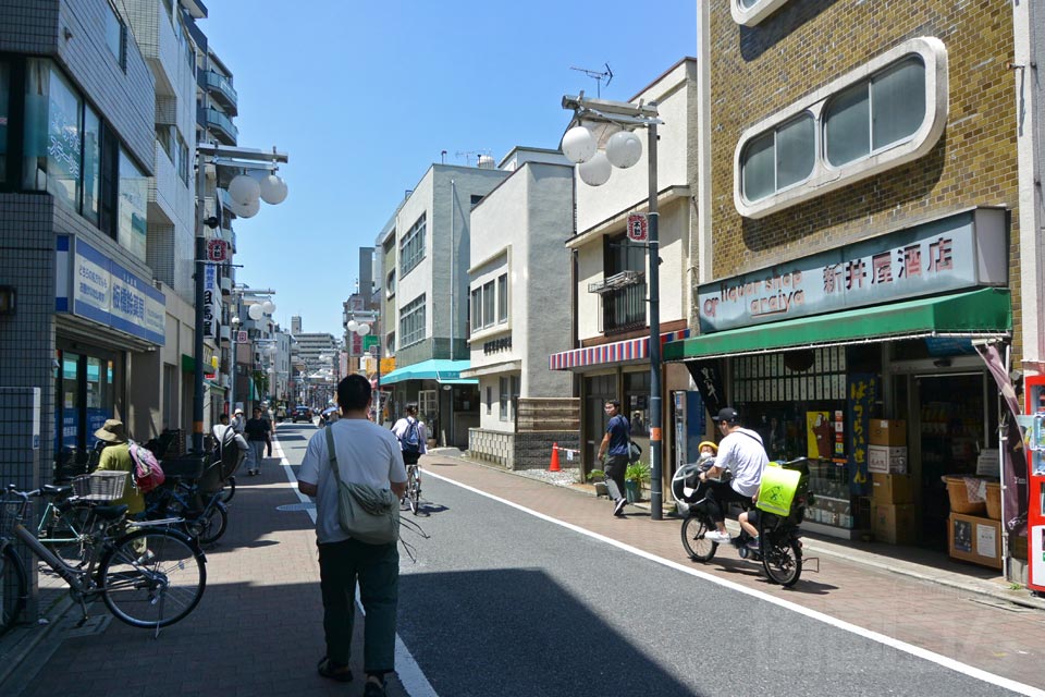 板橋宿不動通り商店街（旧中山道）