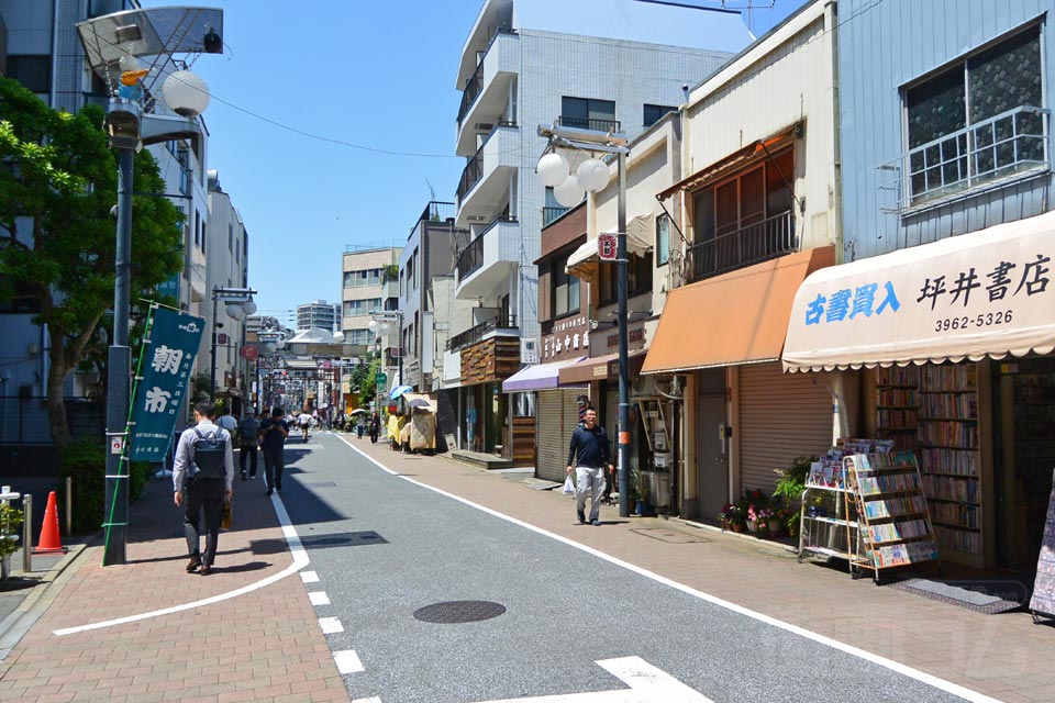 板橋宿不動通り商店街（旧中山道）