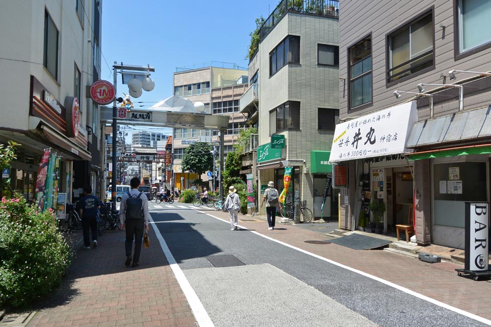 板橋宿不動通り商店街（旧中山道）