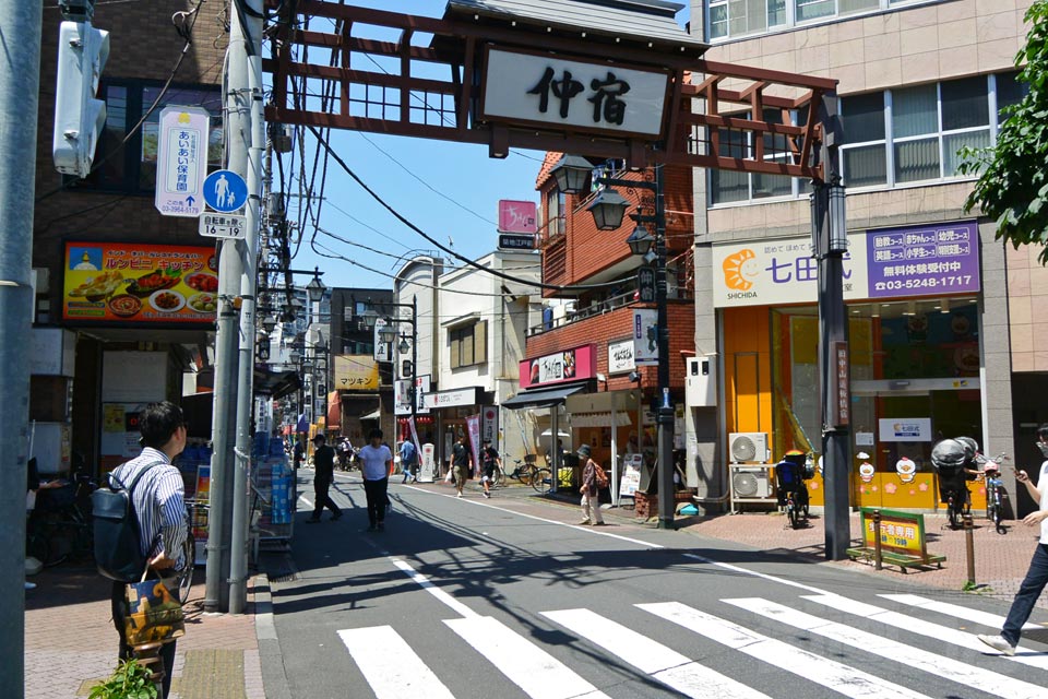 板橋仲宿商店街（旧中山道）