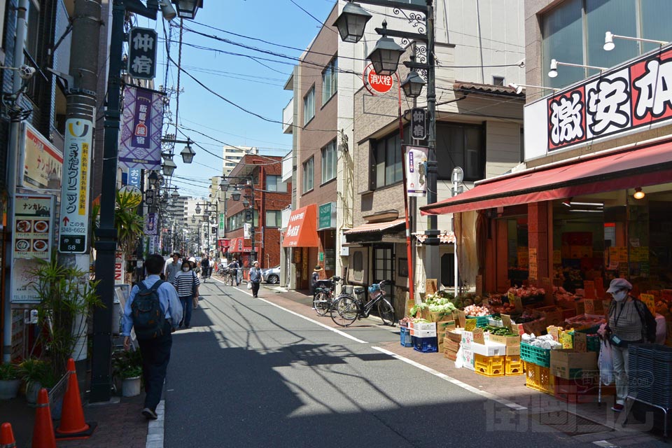 板橋仲宿商店街（旧中山道）