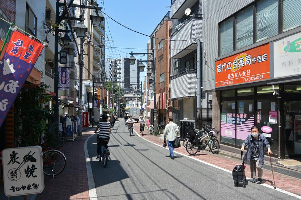 板橋仲宿商店街（旧中山道）